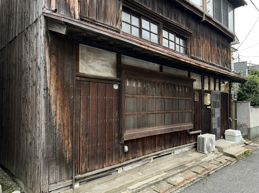 AI空き家検索で発見した6LDKの大型空き家候補 - 神奈川県 藤沢市の空き家・空き地候補